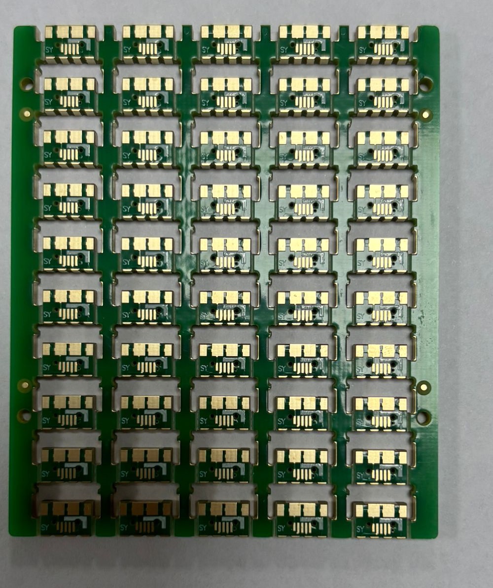 RF Antenna Board Wi-Fi and Bluetooth signals for 5G applications